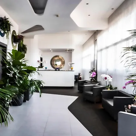Loto Business Hotel Rom