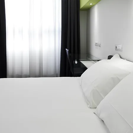 Loto Business Hotel 4*