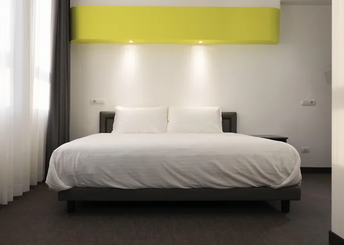 ホテル Loto Business ローマ